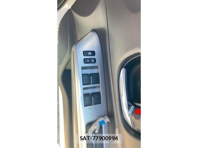 Toyota WISH 2009-11 7331374-15