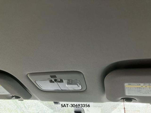Toyota WISH 2010-01 7360572-12