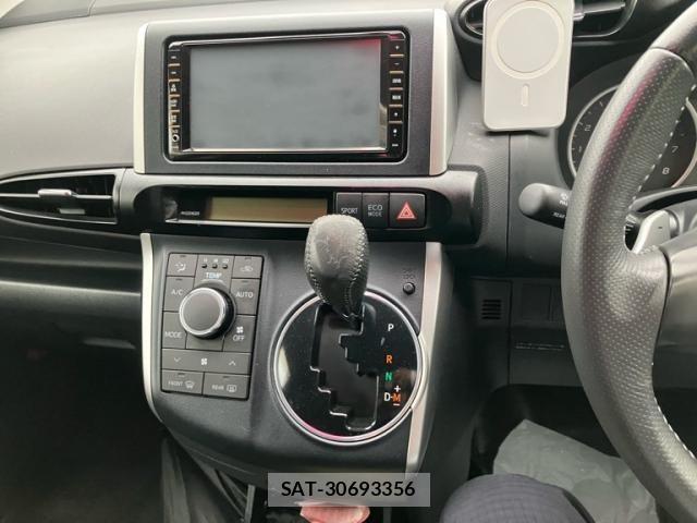 Toyota WISH 2010-01 7360572-14