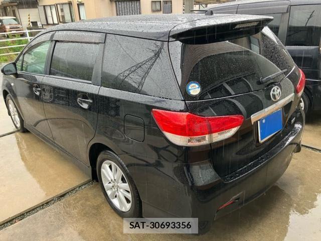Toyota WISH 2010-01 7360572-3