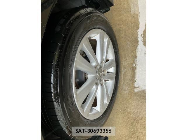 Toyota WISH 2010-01 7360572-6