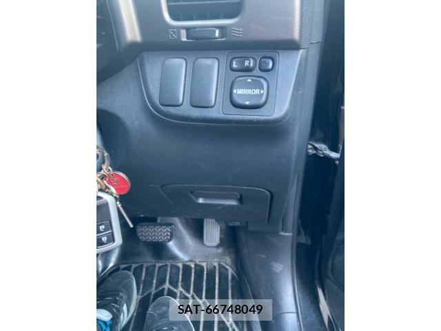 Toyota WISH 2005-08 7394970-18