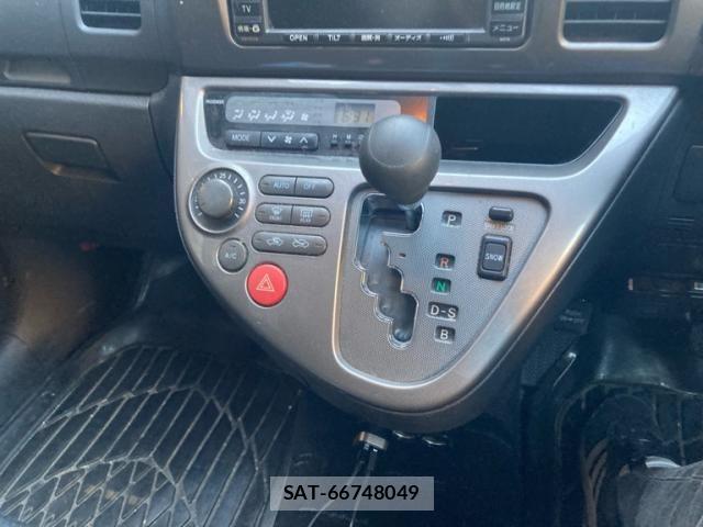 Toyota WISH 2005-08 7394970-19
