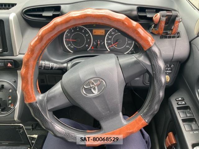 Toyota WISH 2009-10 7394960-12
