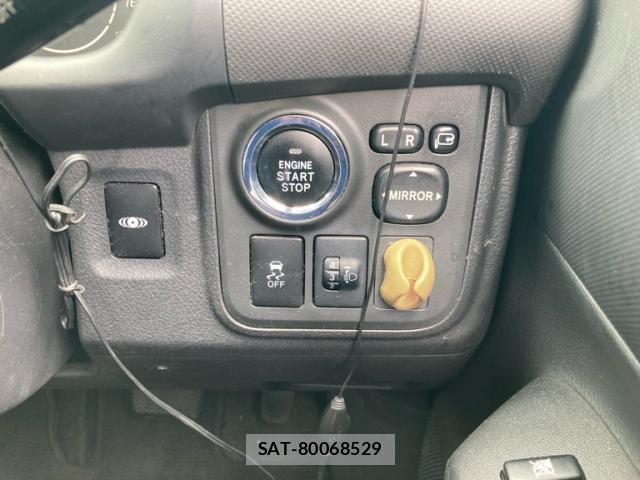 Toyota WISH 2009-10 7394960-13