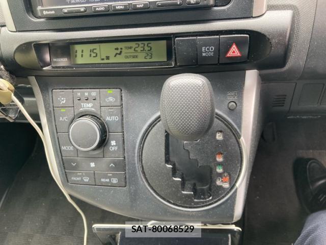 Toyota WISH 2009-10 7394960-15