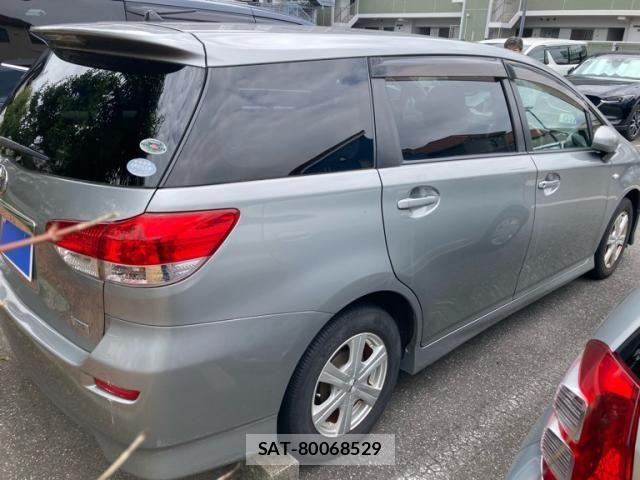Toyota WISH 2009-10 7394960-2