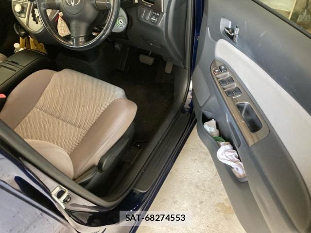 Toyota WISH 2008-02 7394962-13