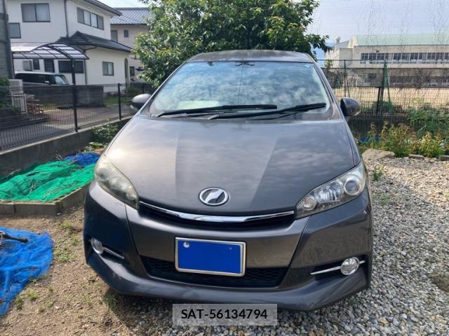 Toyota WISH 2013-06 7394961-1