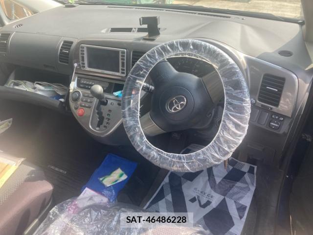 Toyota WISH 2005-07 7394963-10