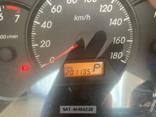 Toyota WISH 2005-07 7394963-11