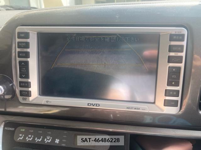 Toyota WISH 2005-07 7394963-13