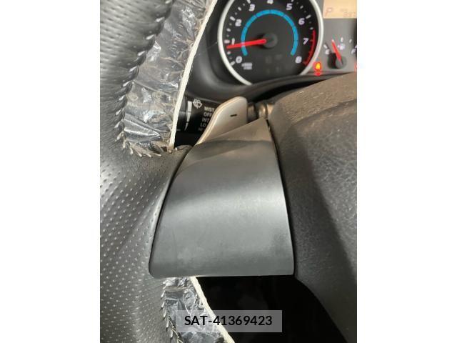 Toyota WISH 2010-06 7458971-16