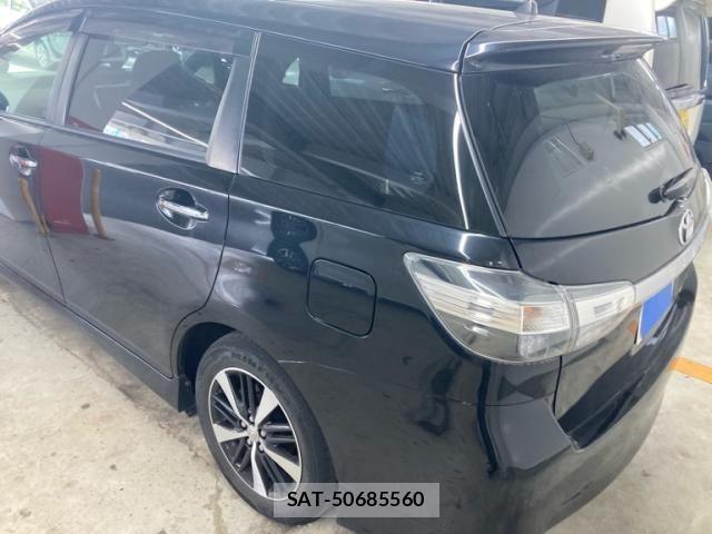 Toyota WISH 2014-10 7458970-3