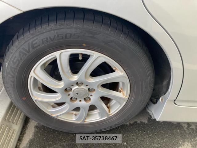 Toyota WISH 2010-06 7458973-10