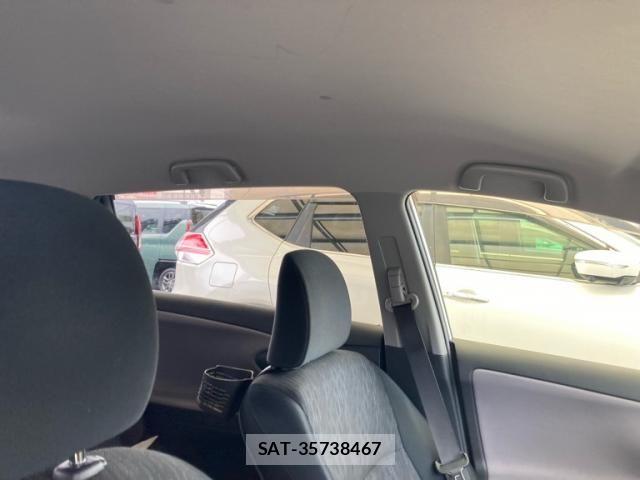 Toyota WISH 2010-06 7458973-16