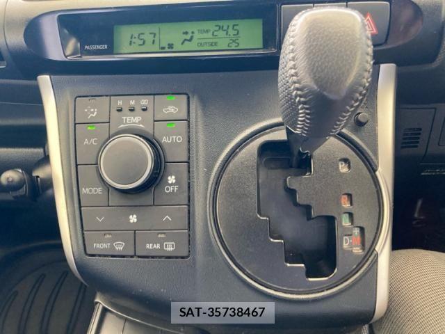 Toyota WISH 2010-06 7458973-19
