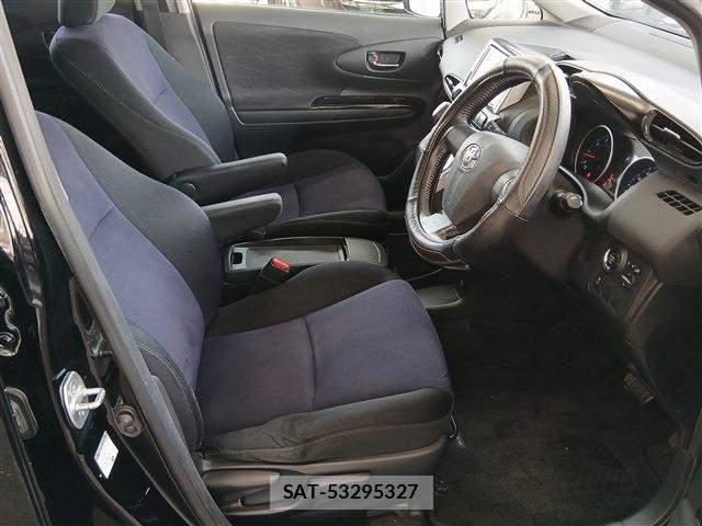 Toyota WISH 2013-11 7458968-10
