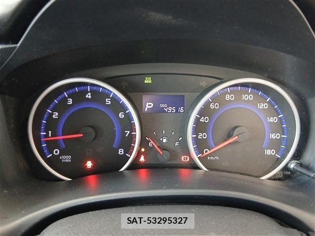 Toyota WISH 2013-11 7458968-6