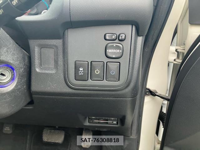 Toyota WISH 2009-09 7458974-16