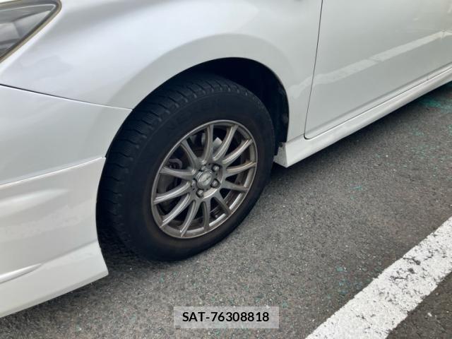 Toyota WISH 2009-09 7458974-5