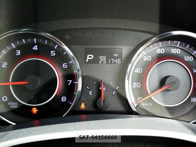 Toyota WISH 2015-09 7458969-28