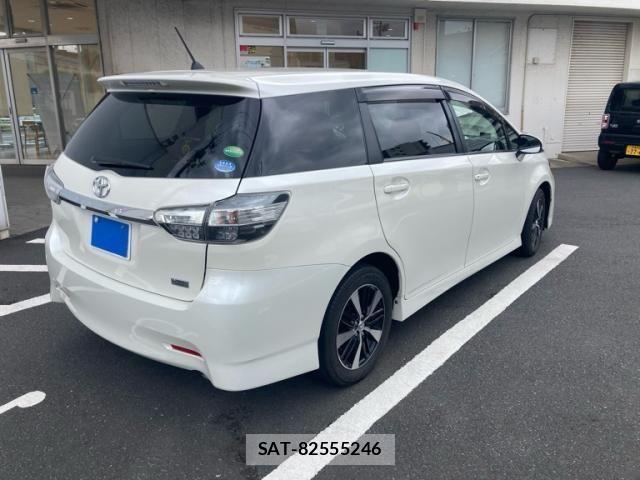 Toyota WISH 2013-07 7503922-2