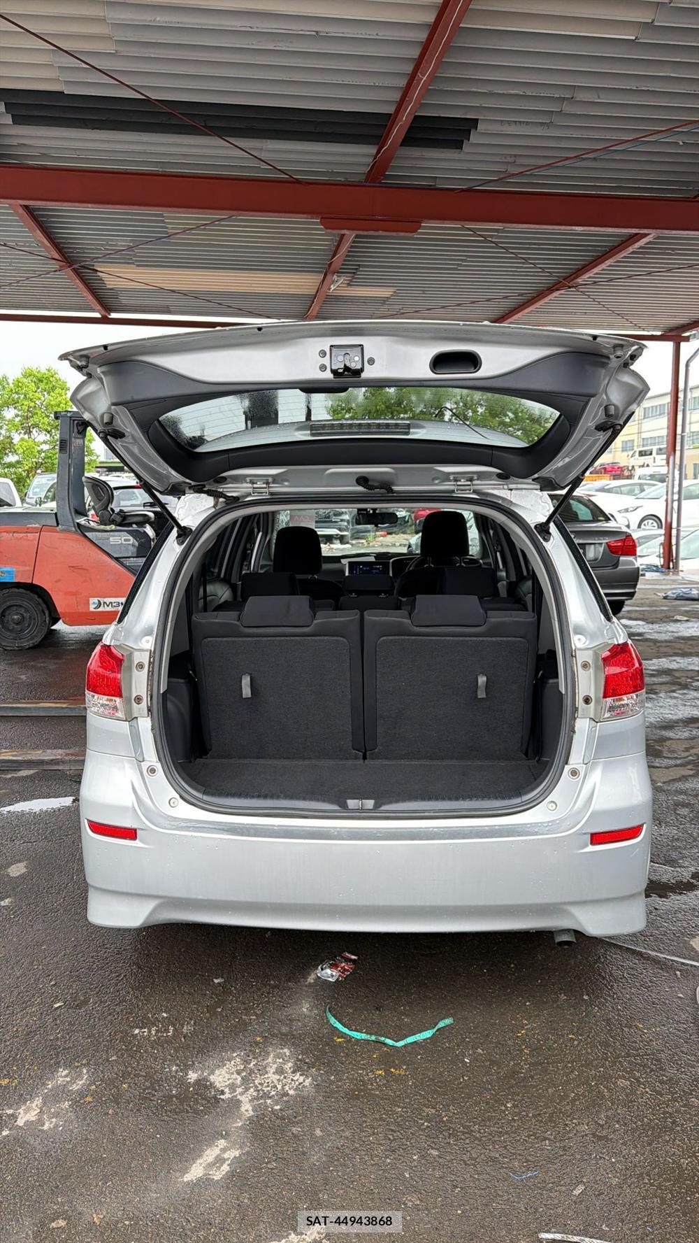 Toyota WISH 2009 7180503-20