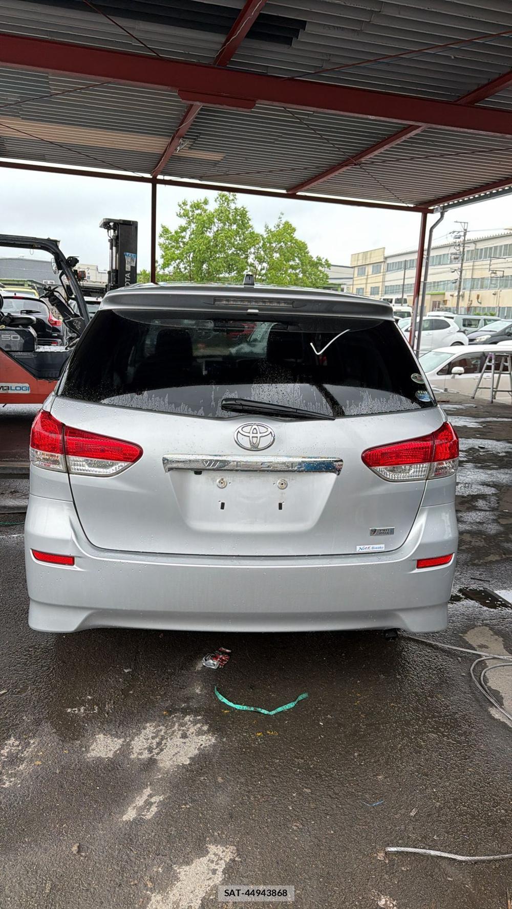 Toyota WISH 2009 7180503-3