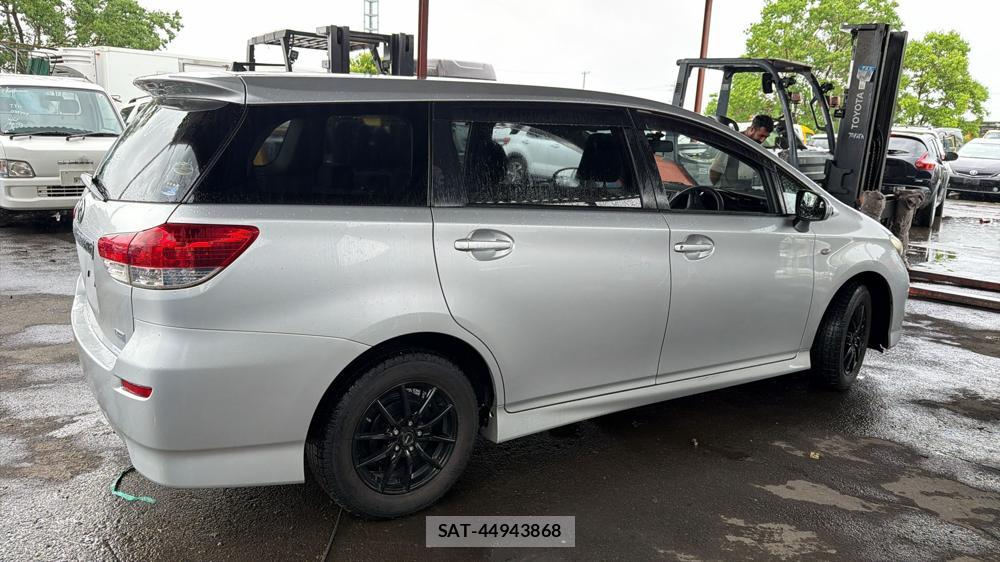 Toyota WISH 2009 7180503-4