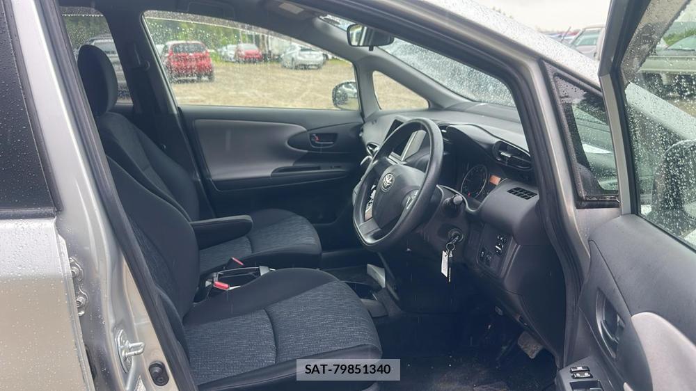 Toyota WISH 2010 7075121-11