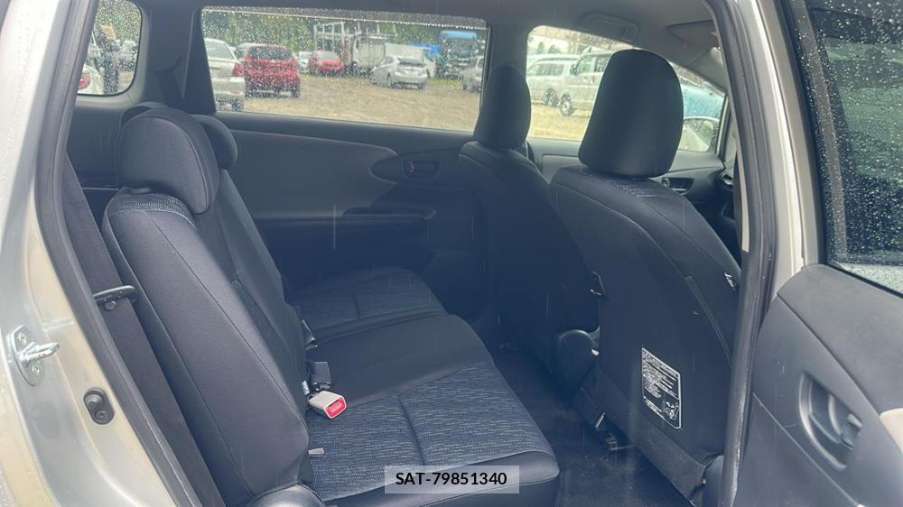 Toyota WISH 2010 7075121-8