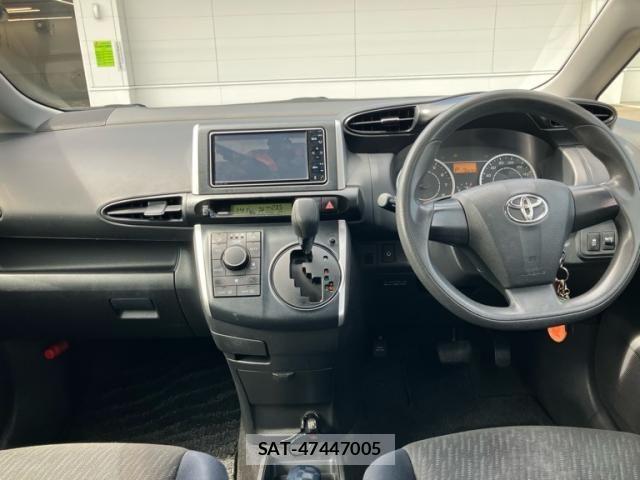 Toyota WISH 2010-04 7563113-13