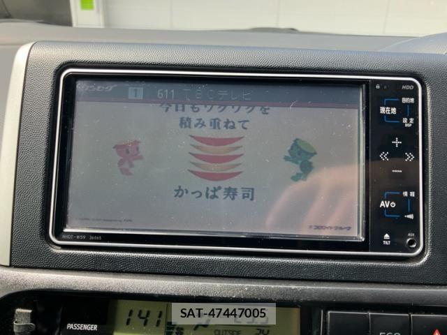 Toyota WISH 2010-04 7563113-17