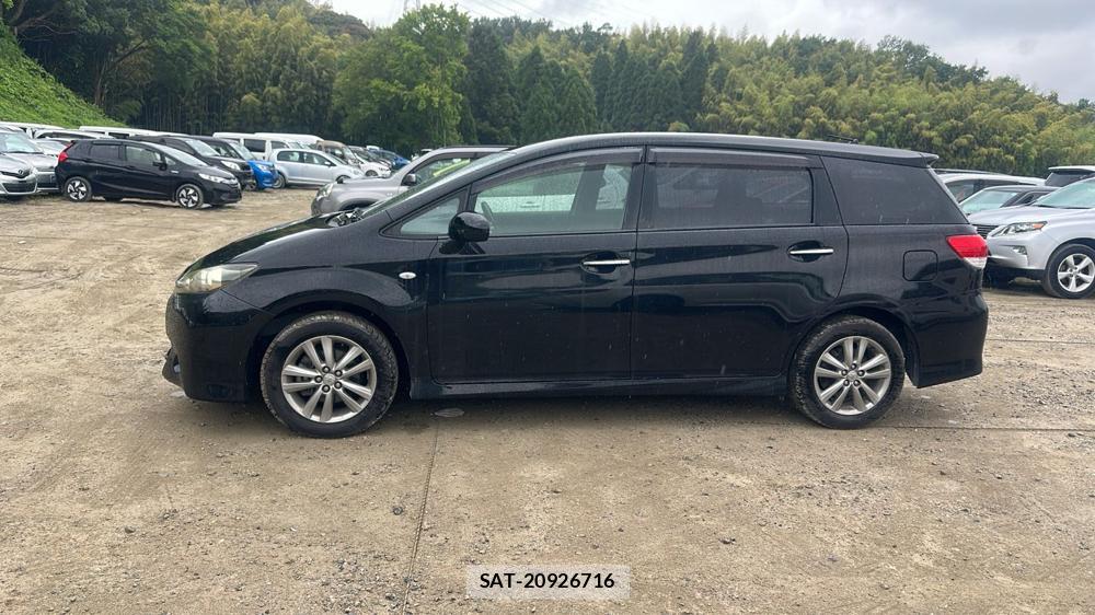 Toyota WISH 2011 7175275-1