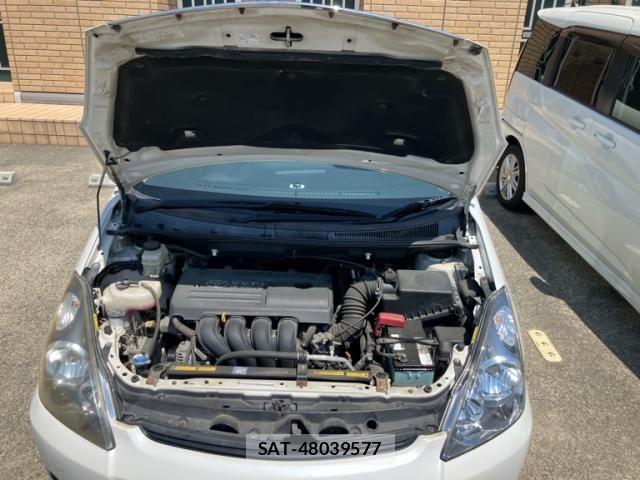 Toyota WISH 2005-01 7621488-14