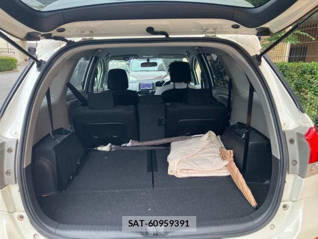 Toyota WISH 2010-02 7621487-9