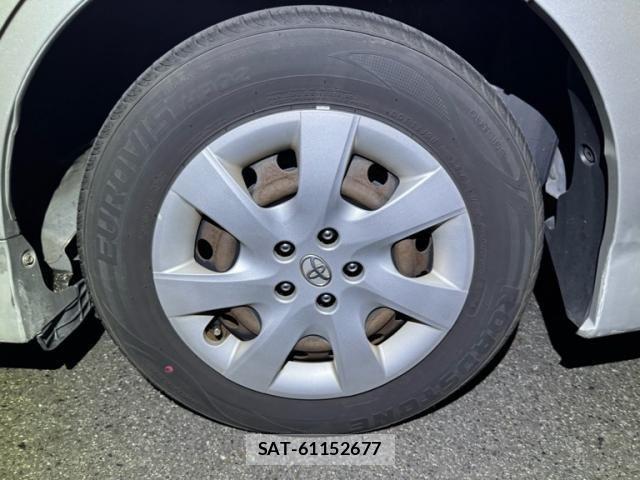 Toyota WISH 2010-08 7621492-6