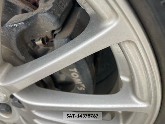 Toyota WISH 2008-03 7621489-2