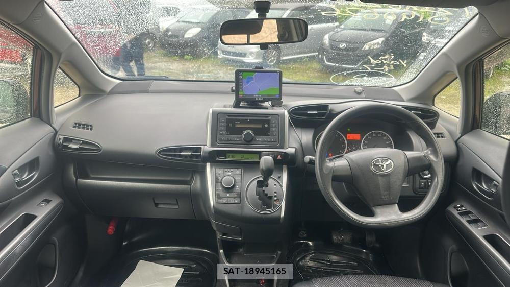 Toyota WISH 2012 7175270-12