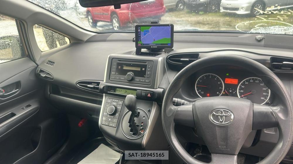 Toyota WISH 2012 7175270-16