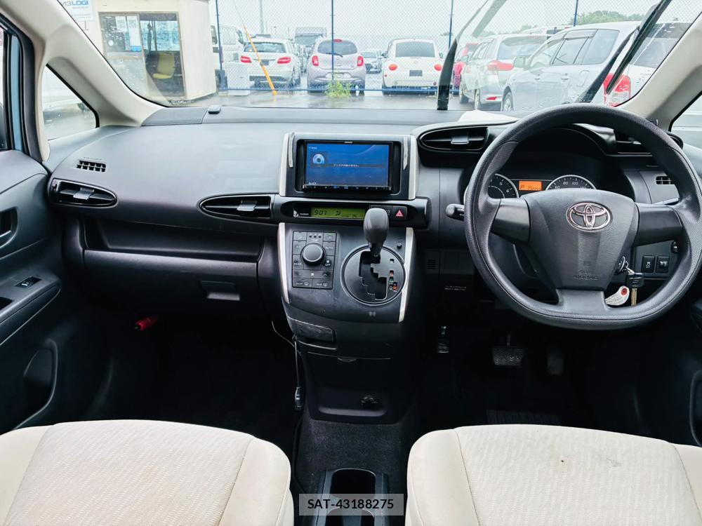 Toyota WISH 2009 7268130-10