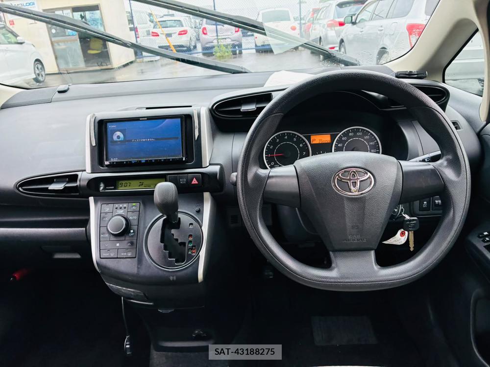 Toyota WISH 2009 7268130-11