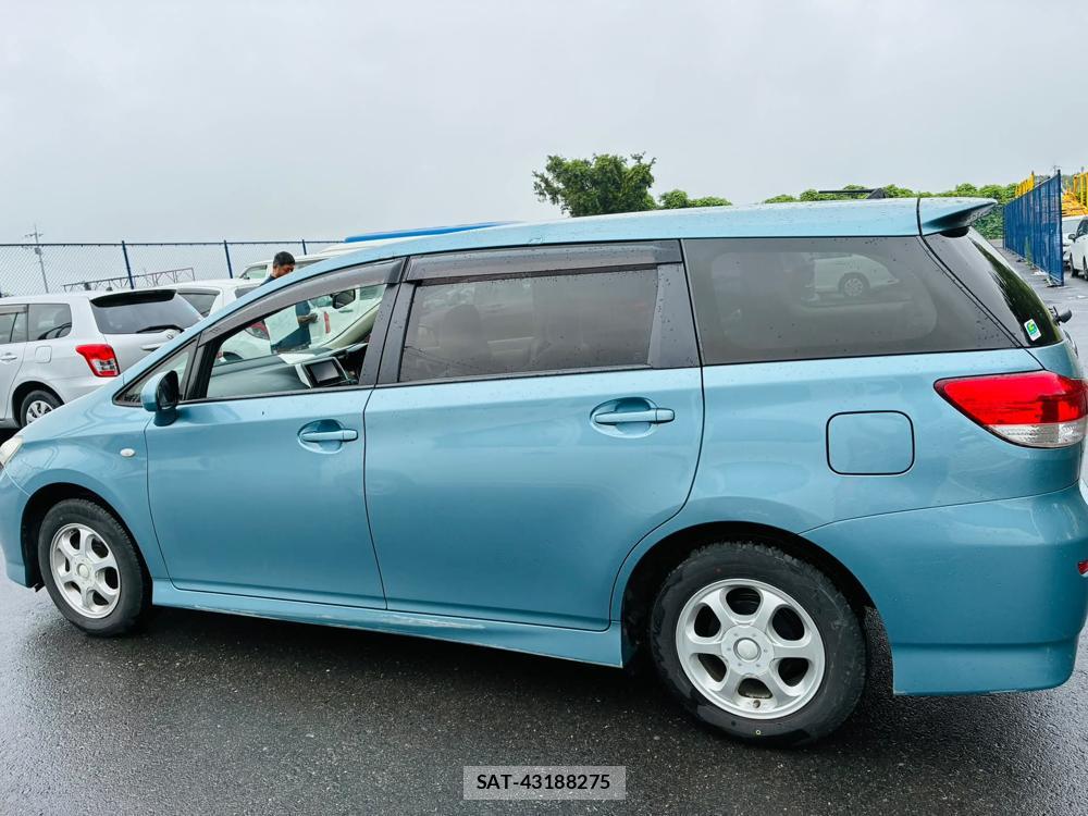 Toyota WISH 2009 7268130-1