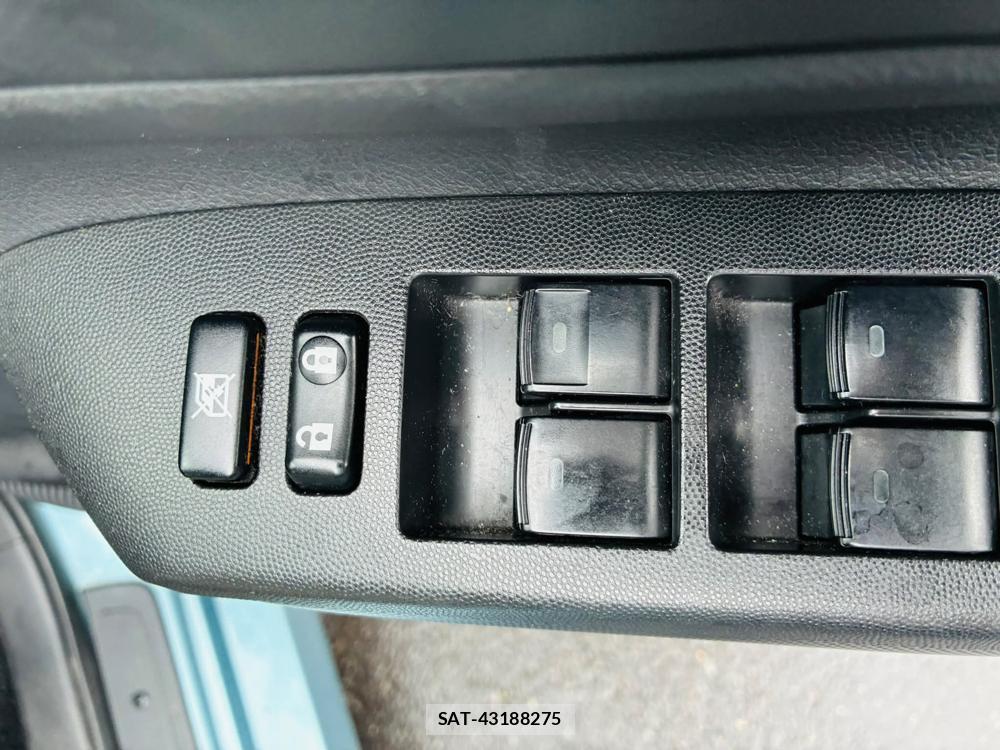 Toyota WISH 2009 7268130-19