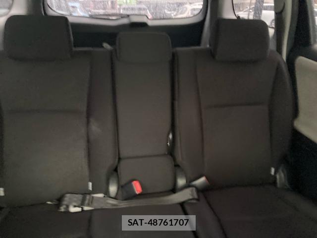 Toyota WISH 2011-06 7730933-13