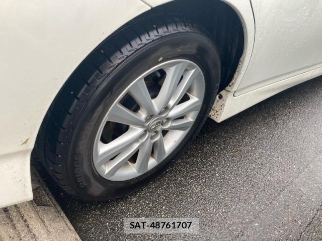 Toyota WISH 2011-06 7730933-5