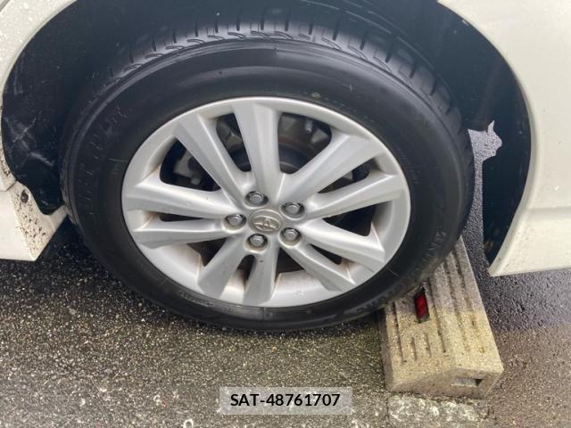 Toyota WISH 2011-06 7730933-6