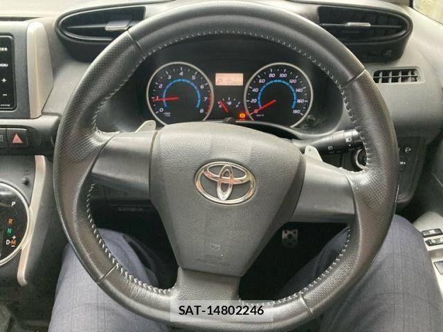 Toyota WISH 2010-07 7730944-13