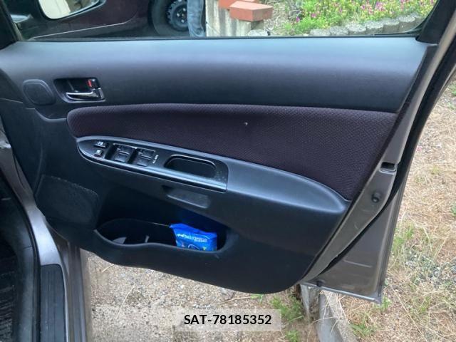 Toyota WISH 2006-01 7730942-11